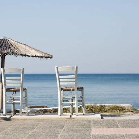 Metaxa Seafront Apartment Peraía Екстериор снимка