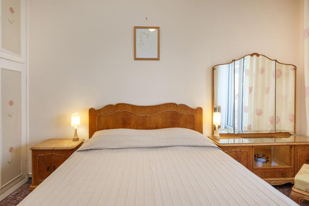 Metaxa Seafront Apartment Peraía Екстериор снимка