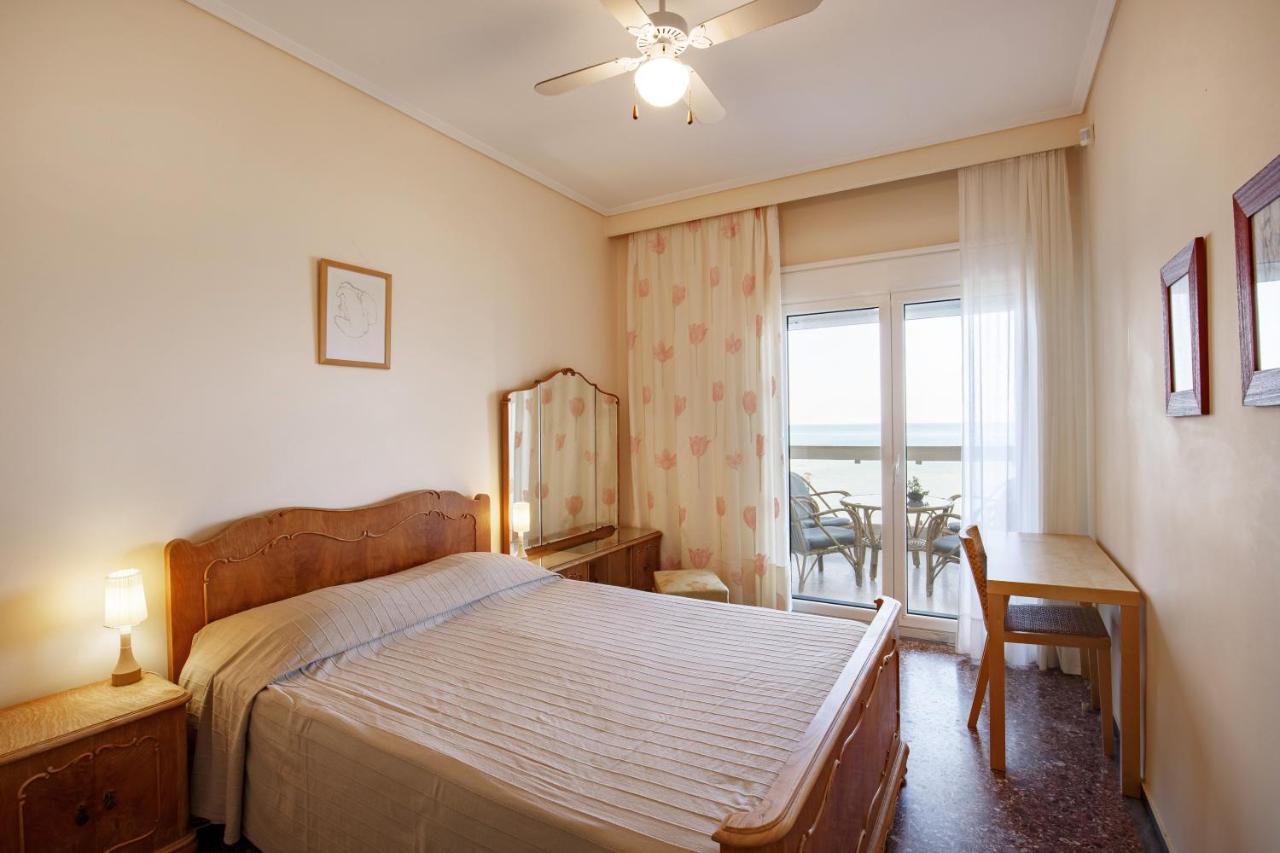 Metaxa Seafront Apartment Peraía Екстериор снимка