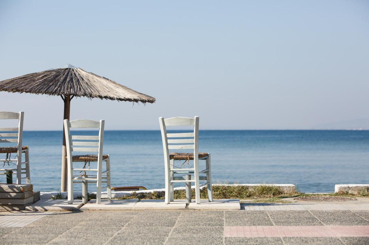Metaxa Seafront Apartment Peraía Екстериор снимка